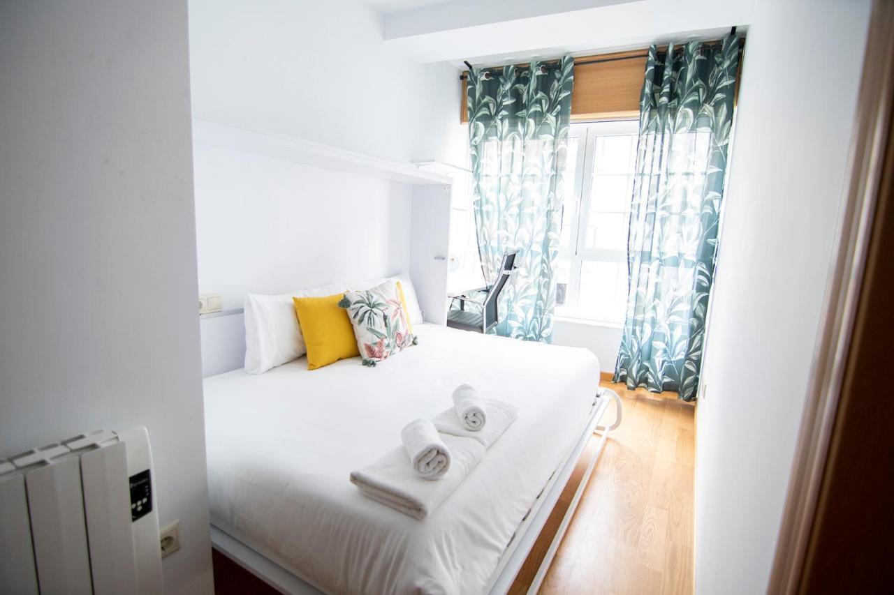 Bright Entire Apartment- Gp 1A Santiago de Compostela Luaran gambar
