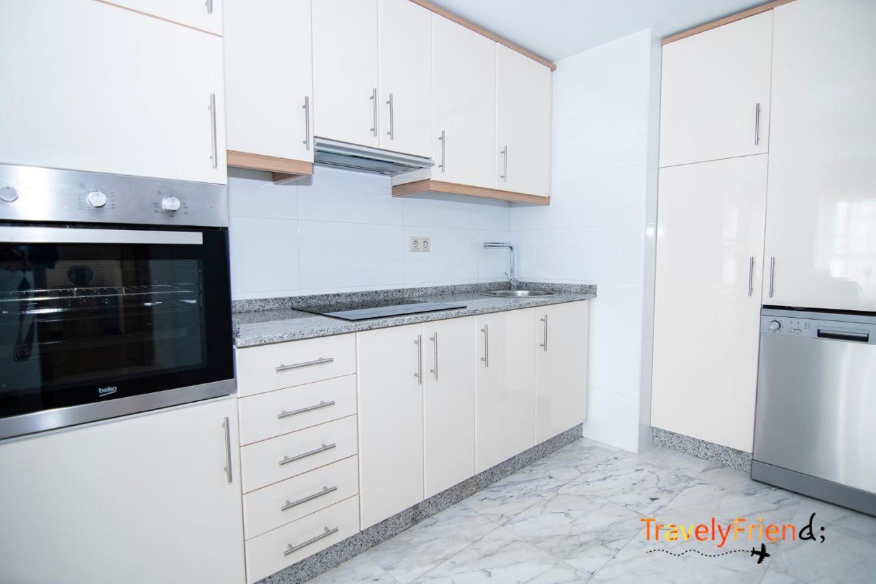 Bright Entire Apartment- Gp 1A Santiago de Compostela Luaran gambar