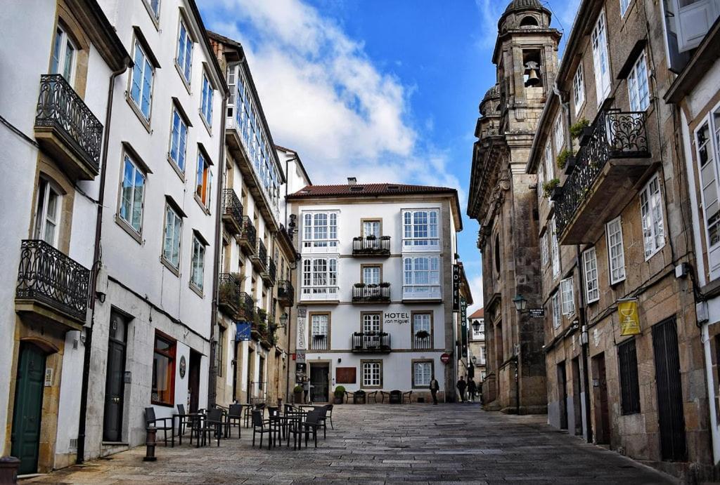 Bright Entire Apartment- Gp 1A Santiago de Compostela Luaran gambar